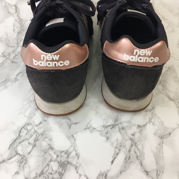 New Balance 520 Running Shoes Suede Rose Gold 8.5 - Picture 3 of 8